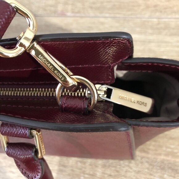 Michael Kors Selma Medium Saffiano Leather Merlot/Wine Satchel Crosbody Handbag - Picture 12 of 16